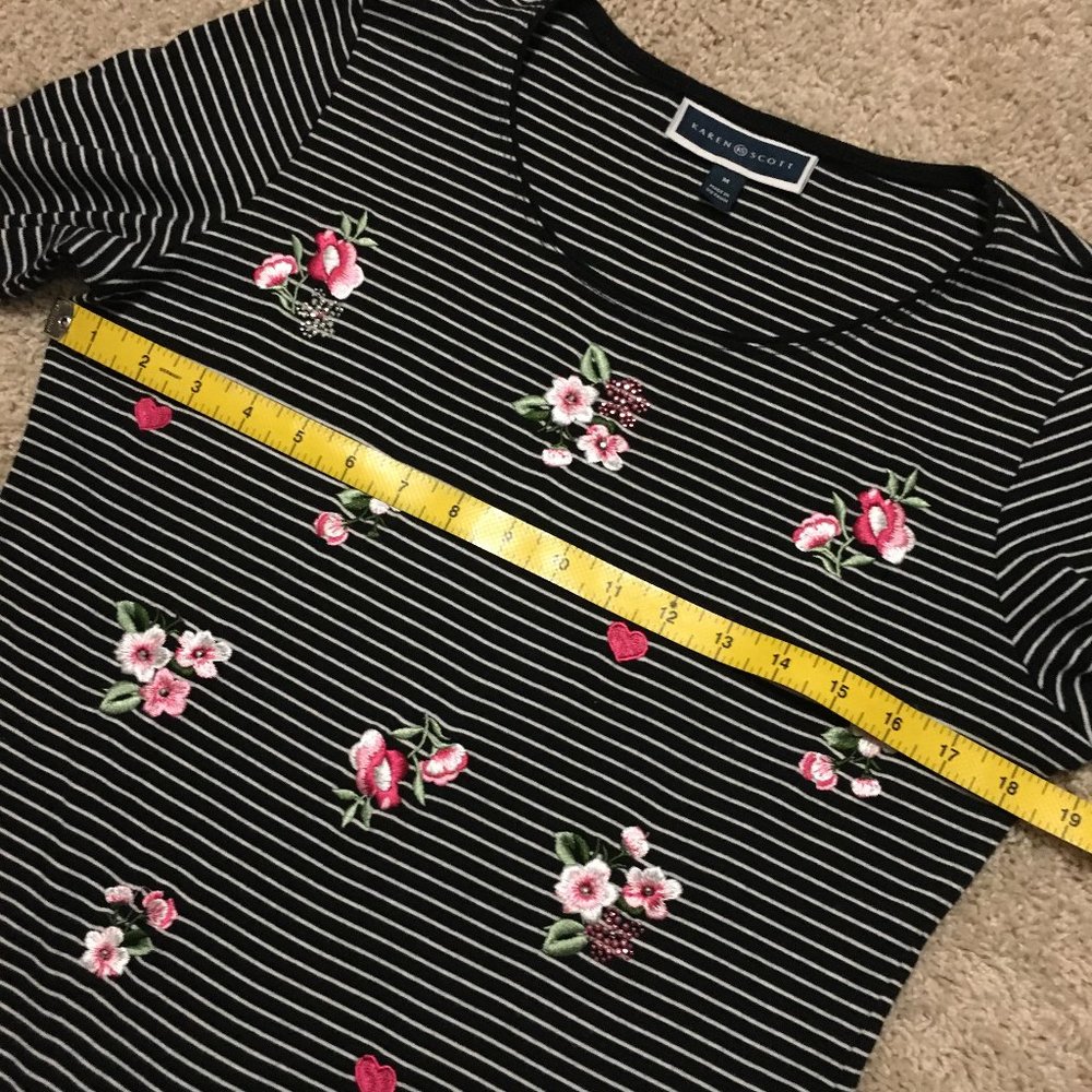 Karen Scott Pinstripe Cotton Jersey Long Sleeve Tee Floral Embroidered French Gi - Picture 12 of 15